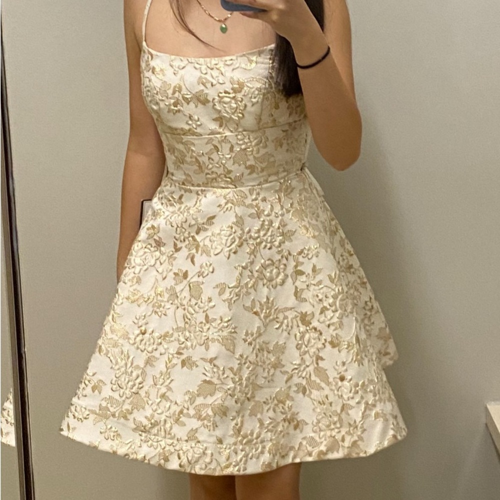 Gold flowered short dress